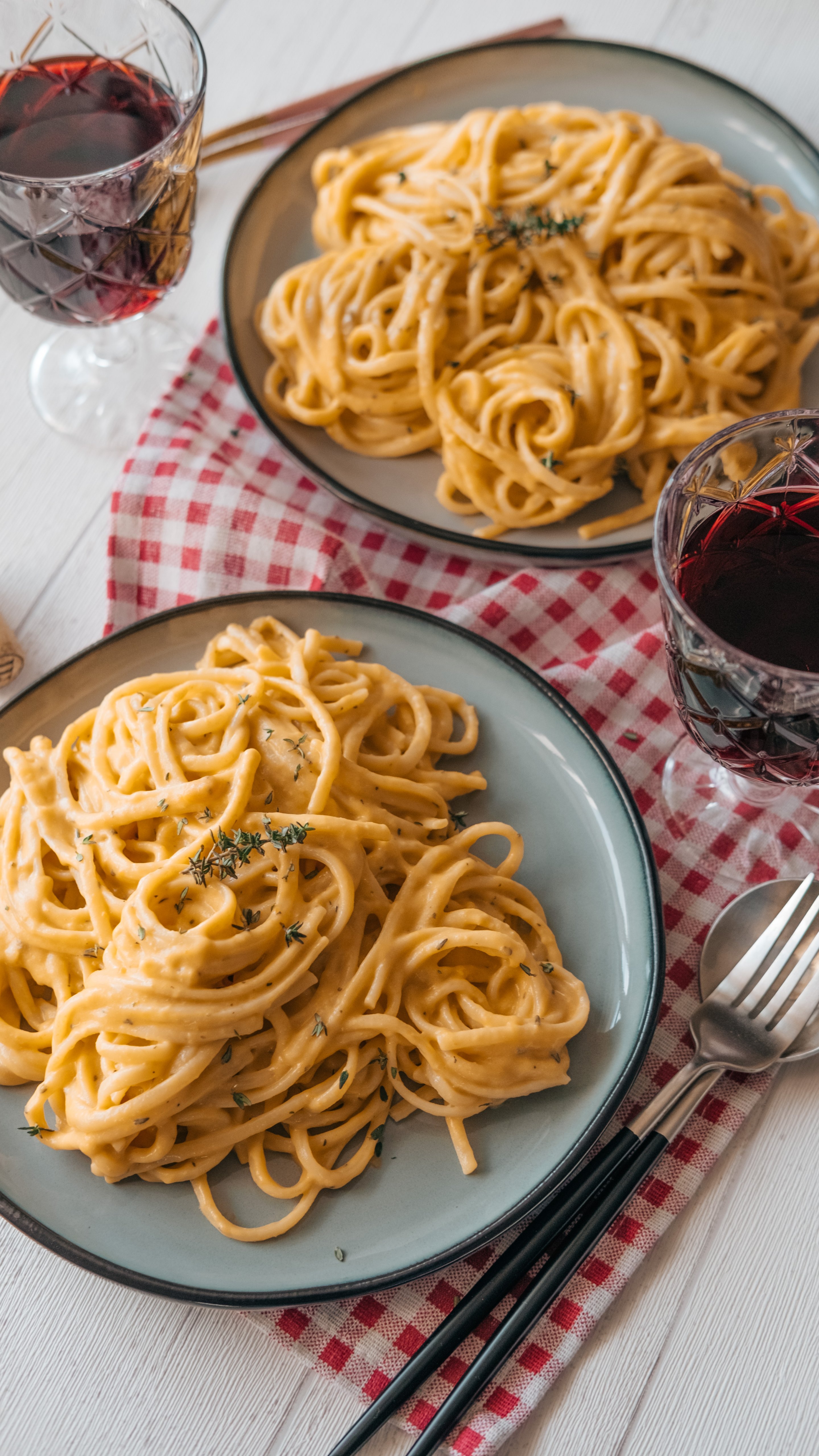 Vegan Cheesy Alfredo Pasta | Yuzu Bakes